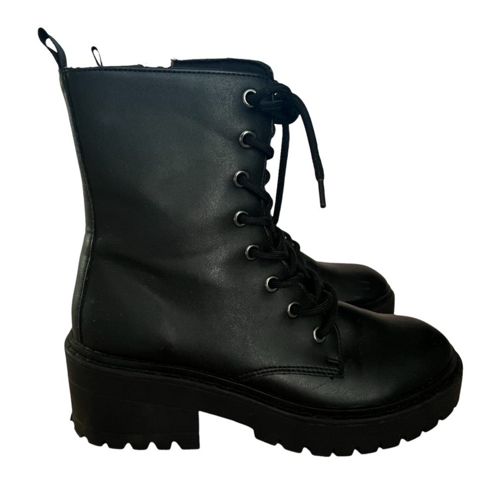 Skechers Memory Foam Black Combat Boot size 5.5